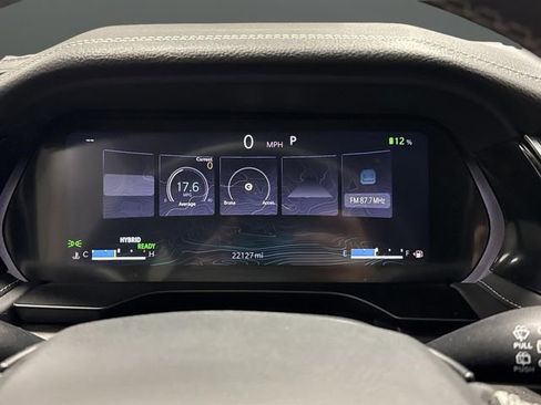 Used 2023 Jeep Grand Cherokee 4WD 4xe w/ Luxury Tech Group II image 19