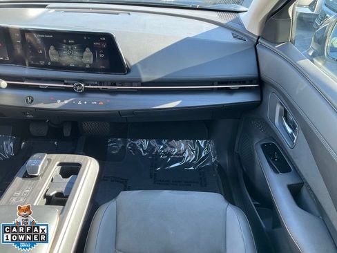 Used 2024 Nissan Ariya FWD image 54