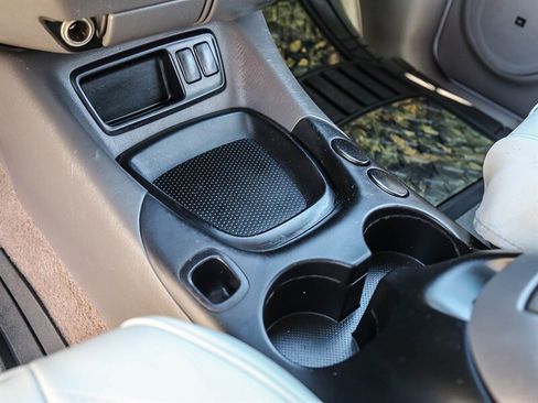 Used 2005 Toyota Tundra SR5 image 28