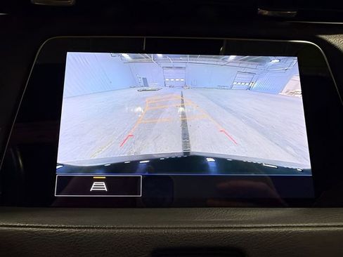 Used 2022 Cadillac XT4 Sport w/ Safety Alert Package AWD/4WD image 18