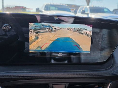 Used 2024 Buick Encore GX Sport Touring image 23