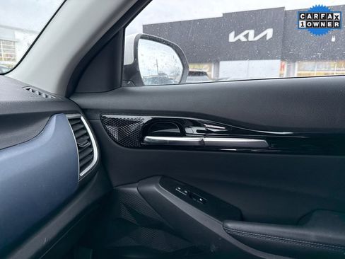 Certified 2023 Kia Seltos S w/ Navigation Package image 7