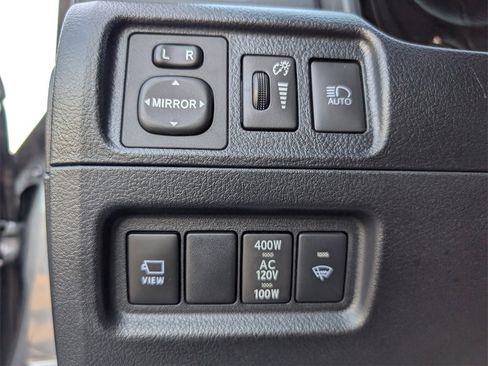 Used 2023 Toyota 4Runner Limited image 24