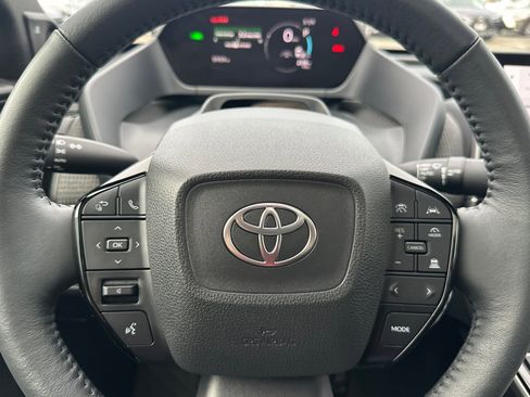 Used 2025 Toyota bZ4X Limited image 20