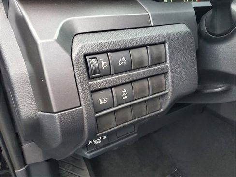 New 2026 Toyota Tacoma SR5 image 18