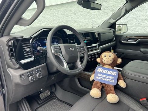 New 2024 Chevrolet Silverado 1500 RST w/ All Star Edition Plus image 10