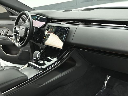 Used 2024 Land Rover Range Rover Sport Dynamic SE image 25