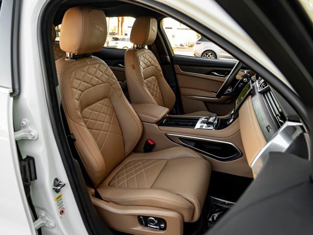 Used 2021 Jaguar F-PACE S AWD/4WD image 34