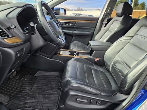 Used 2020 Honda CR-V Touring image 8