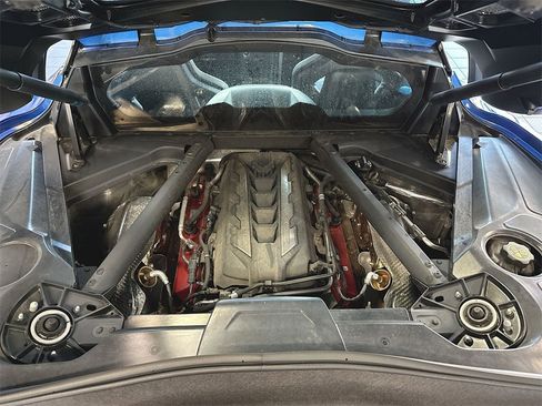 Used 2023 Chevrolet Corvette Stingray Coupe w/ Z51 Performance Package image 24