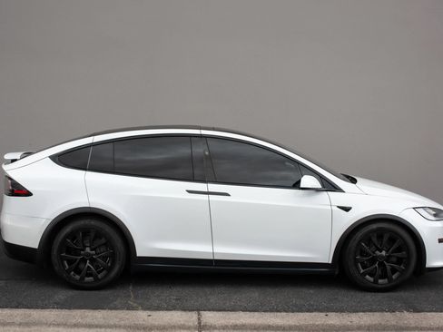 Used 2022 Tesla Model X AWD/4WD image 7