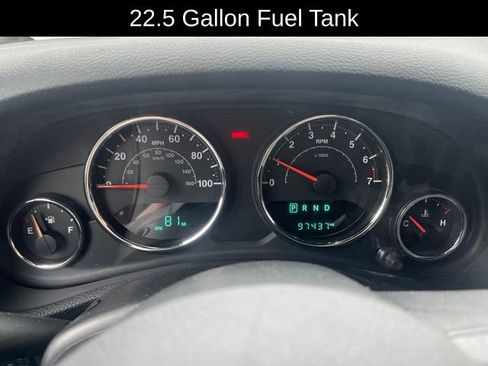 Used 2015 Jeep Wrangler Unlimited Rubicon AWD/4WD image 11