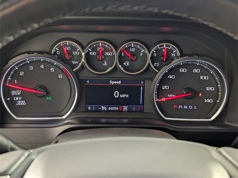 Used 2021 Chevrolet Silverado 1500 LT Trail Boss w/ LT Trail Boss Premium Package image 19