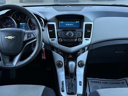 Used 2016 Chevrolet Cruze LS image 18