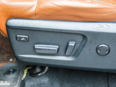 Used 2014 Toyota Tundra 1794 Edition image 21