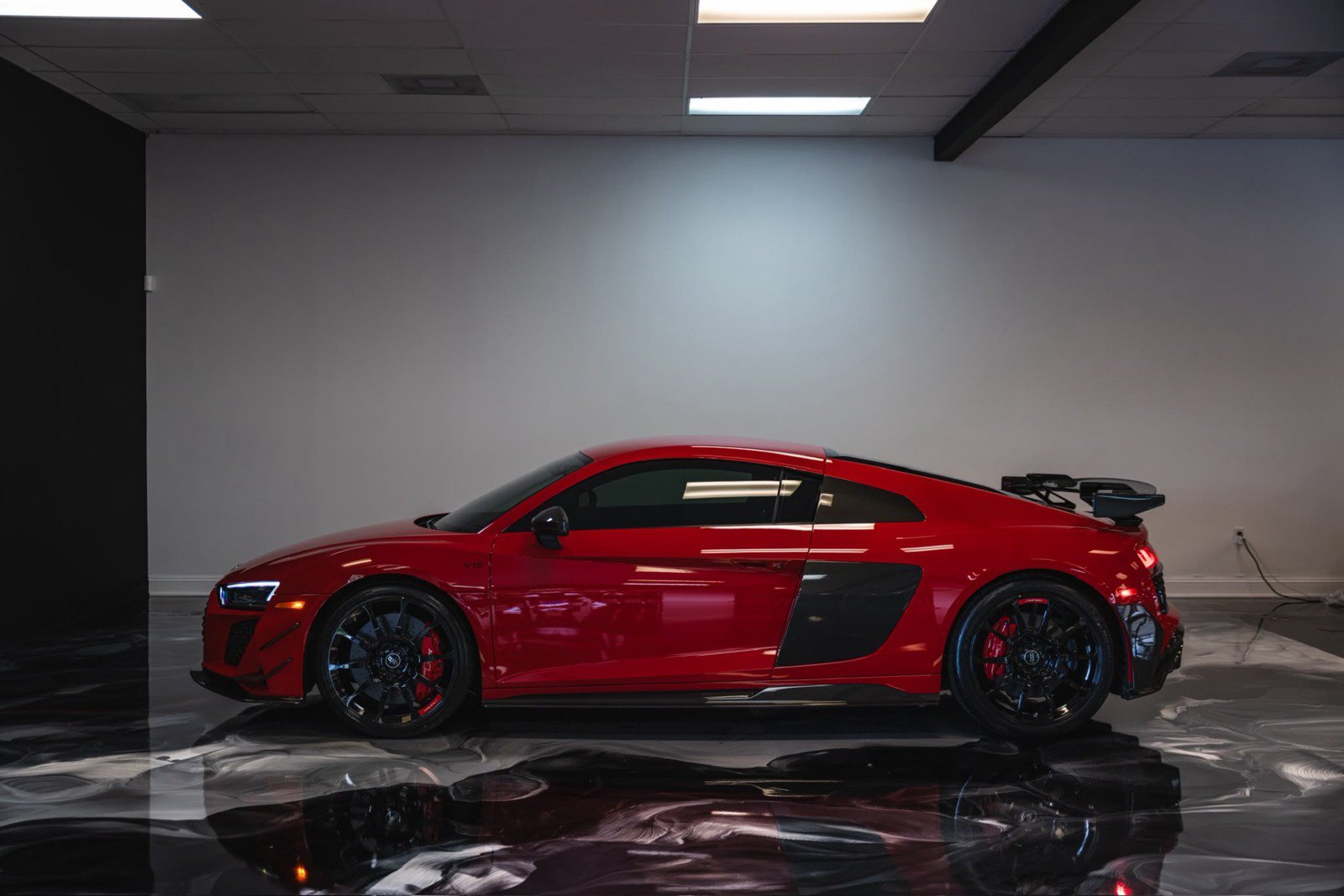 Used 2023 Audi R8 V10 GT RWD image 18