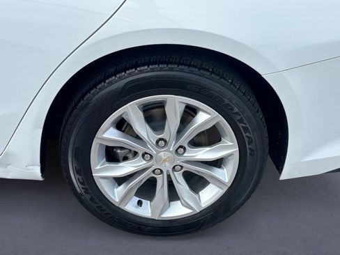 Used 2023 Chevrolet Malibu LT FWD image 9