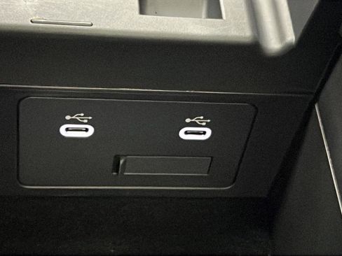 Used 2024 MAZDA CX-90 Plug-In Hybrid w/ Premium Pkg image 19