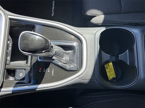 Used 2021 Subaru Outback Premium image 27