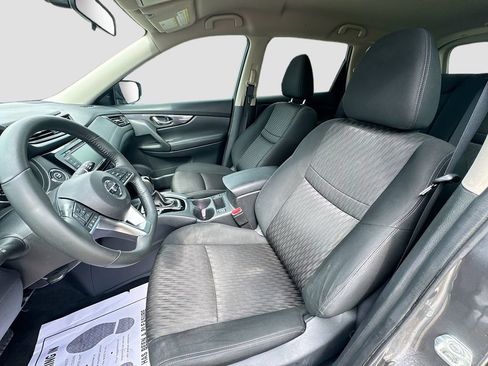 Used 2018 Nissan Rogue SV FWD image 23