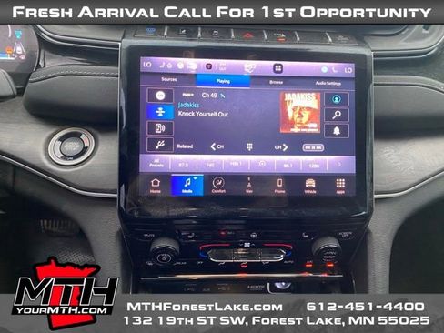 Used 2022 Jeep Grand Cherokee Limited 4xe AWD/4WD image 12