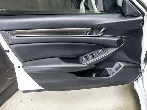 Used 2019 Honda Accord Sport image 22