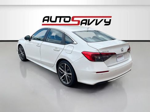 Used 2022 Honda Civic Touring image 5
