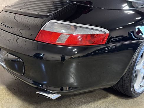 Used 2003 Porsche 911 Carrera RWD image 19
