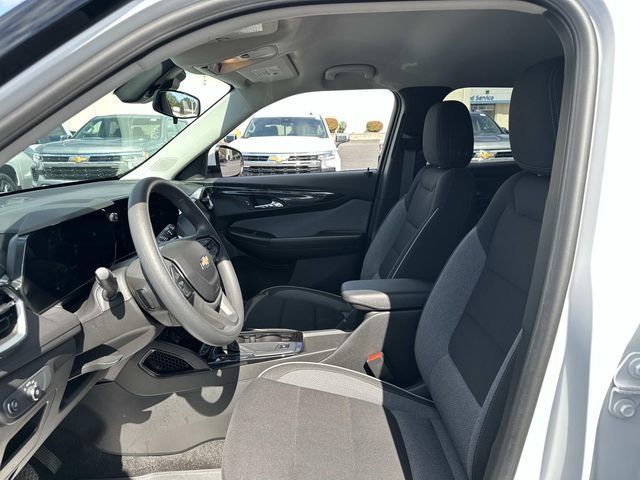 Certified 2024 Chevrolet TrailBlazer LT w/ LPO, Blackout Package FWD image 18