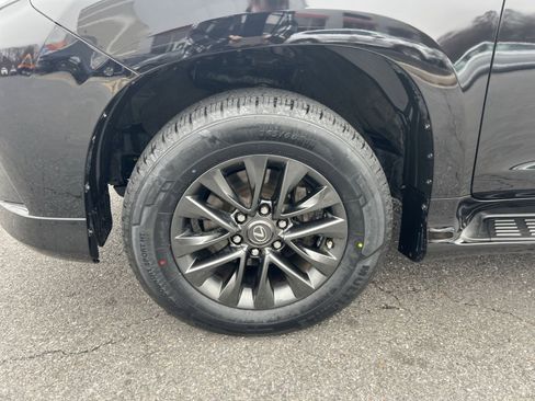 Used 2023 Lexus GX 460 Premium image 12