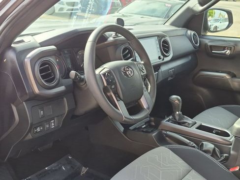 Used 2023 Toyota Tacoma TRD Sport w/ Black Out Package (TMS) AWD/4WD image 10