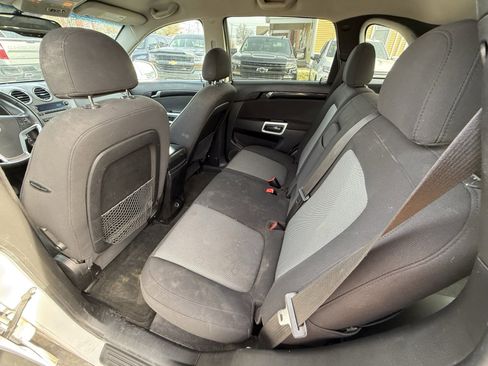 Used 2013 Chevrolet Captiva Sport LS image 23
