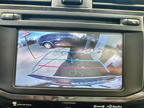 Used 2019 Toyota 4Runner TRD Off-Road Premium image 19