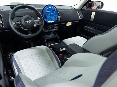 Certified 2025 MINI Cooper Countryman S image 22