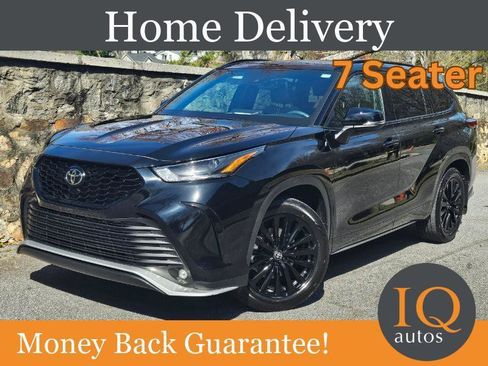 Used 2024 Toyota Highlander XSE FWD image 1
