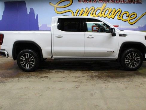 New 2026 GMC Sierra 1500 AT4 w/ AT4 Premium Package image 1