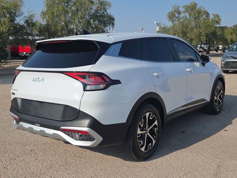 Used 2025 Kia Sportage EX FWD image 8