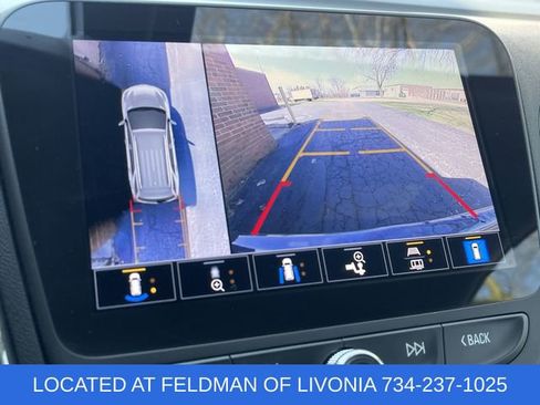Used 2023 Chevrolet Equinox RS AWD/4WD image 14