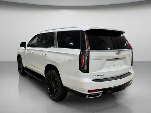 Used 2021 Cadillac Escalade Premium Luxury image 6