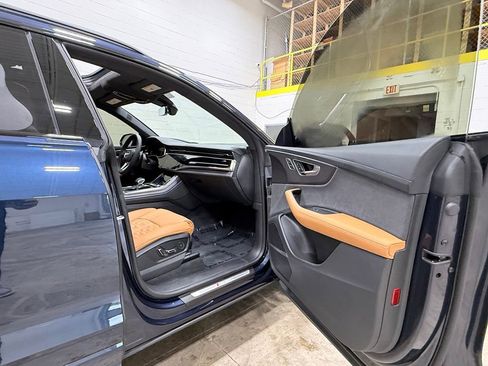 Used 2024 Audi RS Q8 AWD/4WD image 69