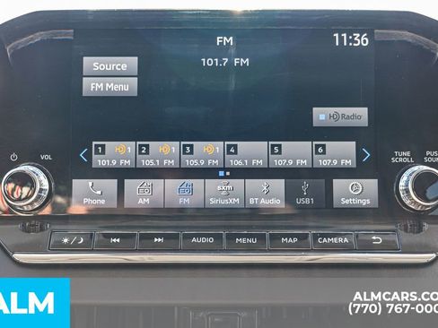 Used 2024 Mitsubishi Outlander SE image 42