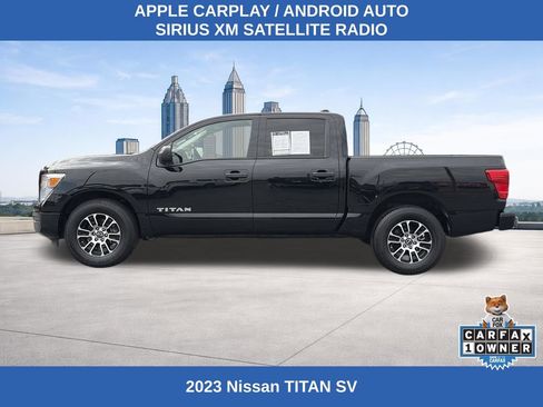 Used 2023 Nissan Titan SV image 2
