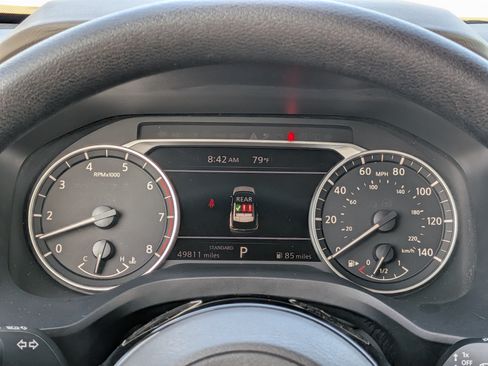 Certified 2023 Nissan Rogue SV FWD image 26