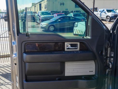Used 2013 Ford F150 Platinum image 12