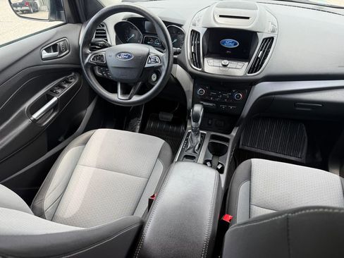 Used 2018 Ford Escape SE w/ SE Sync 3 Package AWD/4WD image 15