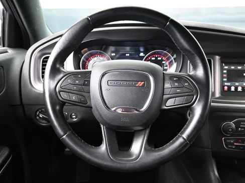 Used 2022 Dodge Charger SXT RWD image 18