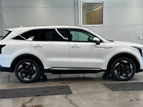 New 2026 Kia Sorento EX image 2