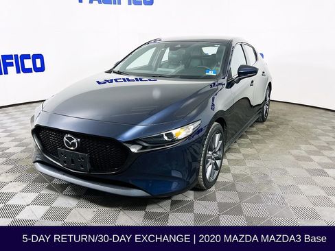 Used 2020 MAZDA MAZDA3 AWD Hatchback w/ Preferred Pkg image 4