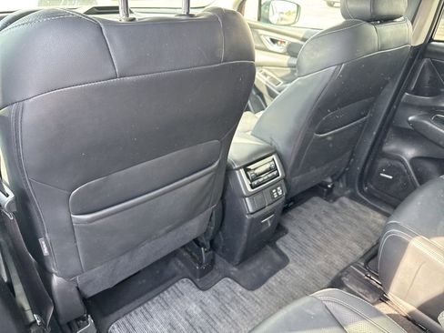Used 2023 Subaru Ascent Limited w/ Technology Package AWD/4WD image 16