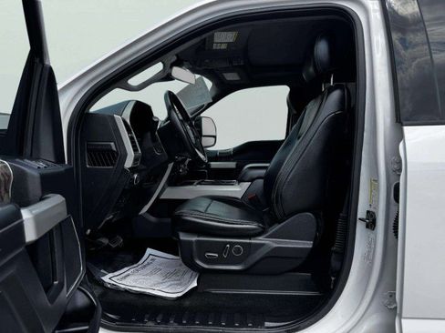 Used 2019 Ford F250 Lariat w/ Lariat Ultimate Package AWD/4WD image 18